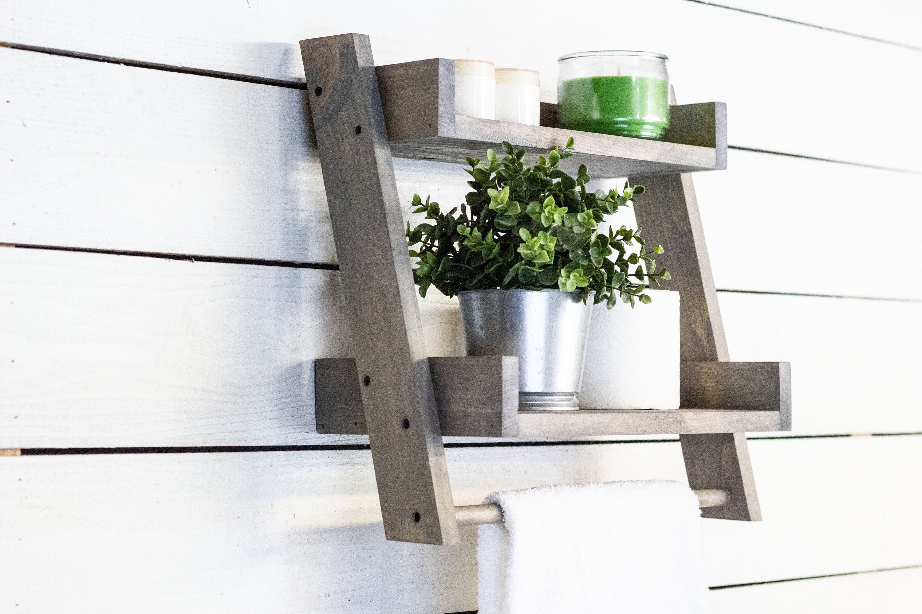 Two Tier Ladder Shelf with Towel Bar